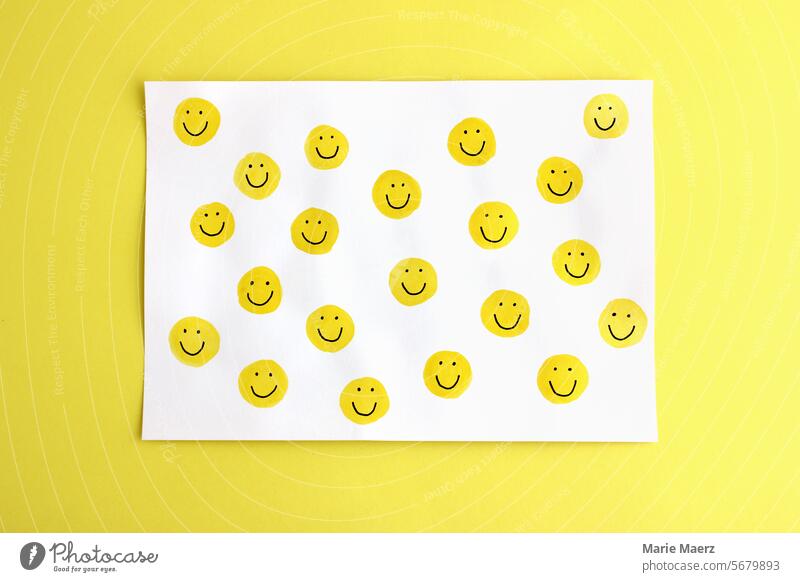 Lots of smiling yellow smileys Smileys Smiley face Laughter Joy Happiness Joie de vivre (Vitality) Optimism Positive Happy Smiling Moody Contentment Emotions