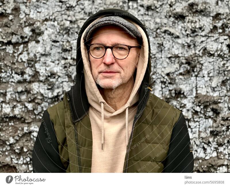 As ordered and not collected l Glückauf! Man Cold be warmly dressed Cap portrait Eyeglasses sweatshirt Human being Wait Looking Masculine