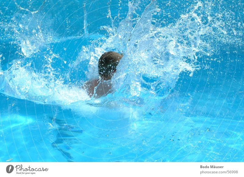 Jump into the water Swimming pool Refreshment Inject Leisure and hobbies Waves Water Blue splash Swimming & Bathing
