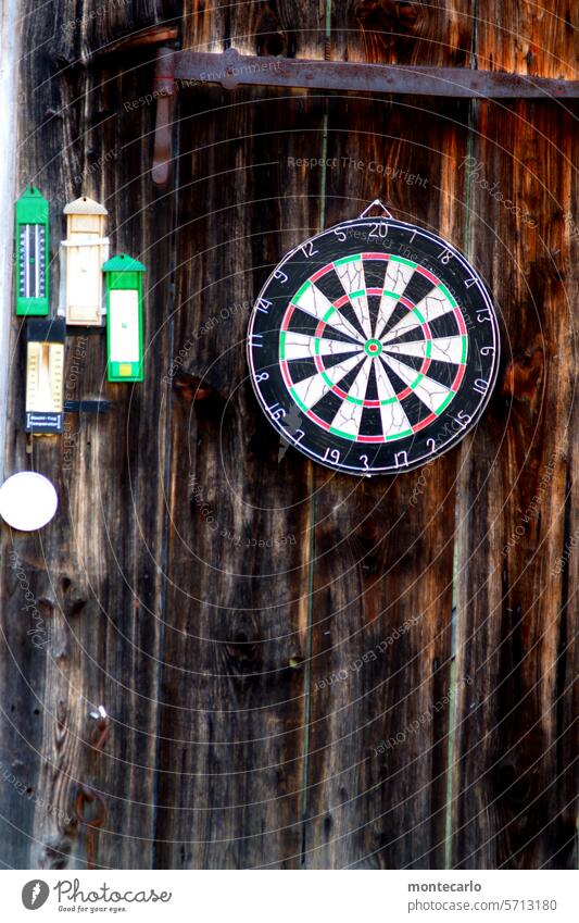 R for... | Round Old vintage Retro Barn graphic digit figures Dartboard Game of Darts entertainment Sports Slice unerring Still Life Circle Target topic day