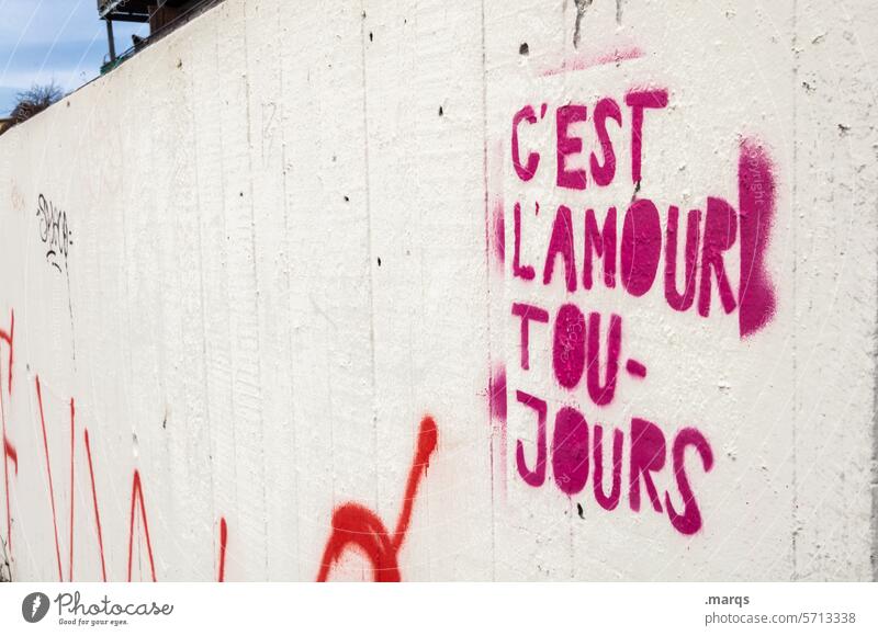 Controversial - L'Amour toujours Graffiti Wall (building) Red White street art Characters French Love controversial Relationship Emotions Infatuation With love