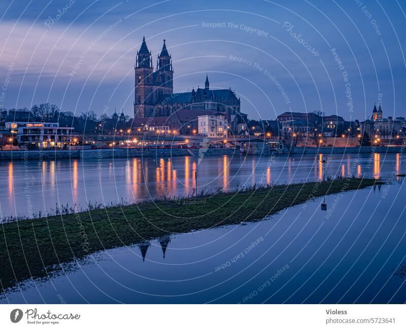 Magdeburg by night III Elbe Night Twilight clearer Gothic cathedral Landmark Magdeburg Cathedral Blue reflection