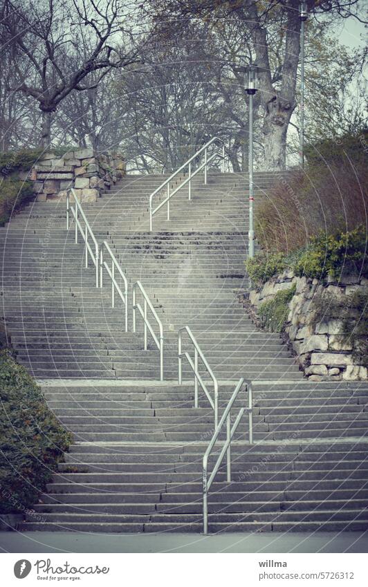 The goal is in the way. Stairs rail Separate ways Upward stagger separation