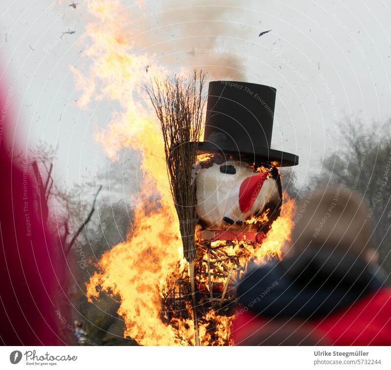 A snowman burns - symbol of the beginning of spring Summer day parade Speyer color picture Exterior shot Child children Fire Snowman Seasons Spring can come