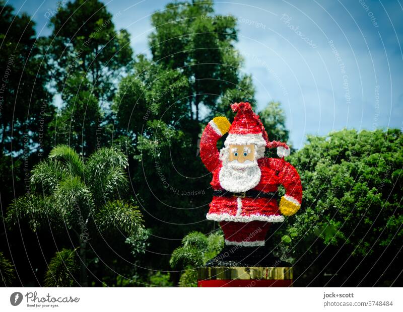 False alarm | Summery Christmas greetings Santa Claus Christmas & Advent Sunlight Christmas decoration Anticipation Decoration Tradition Australia Clouds