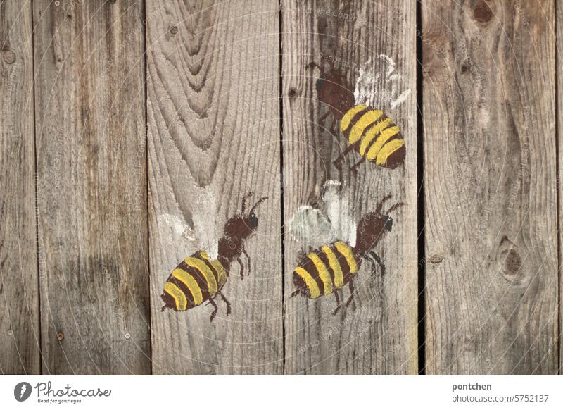 3 drawn bees on a wooden hut. Beekeeping keep beekeepers Drawing Wood Hut Cute Flying beekeeping Honey bee