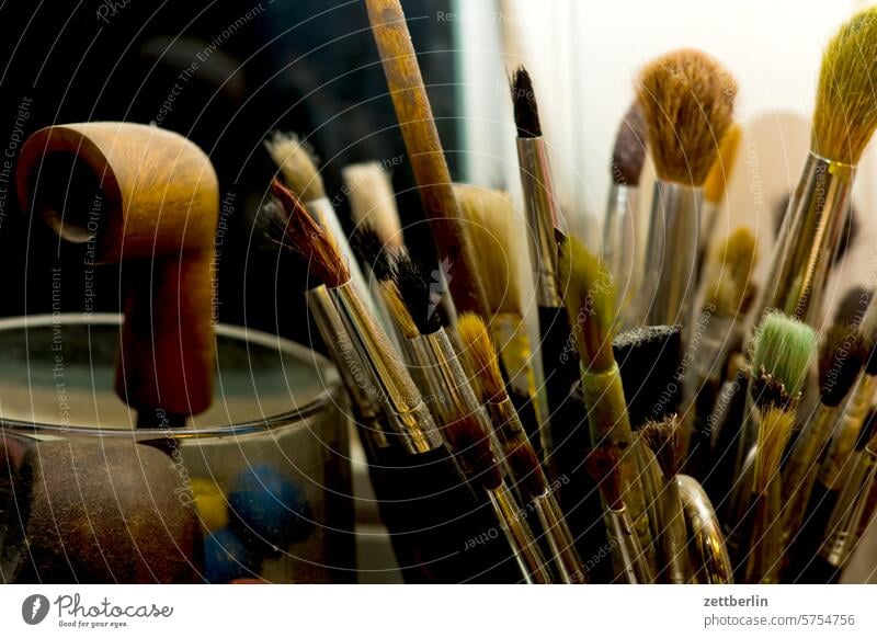 Brushes and such image illustration Image havoc decoration Decoration detail Things document Corner furnishing objects Kitsch Art quaint Curiosity Niche Room