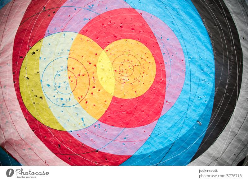 see double when aiming Archery Strike Target Crosshair Hollow Round Circle Paper Concentrate Irritation Surface Double exposure Illusion Multicoloured