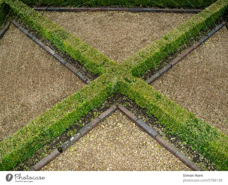Decorative design of a baroque garden garden design geometric Crucifix synced trimmed Baroque garden Sharp-edged Nature design Structures and shapes Geometry