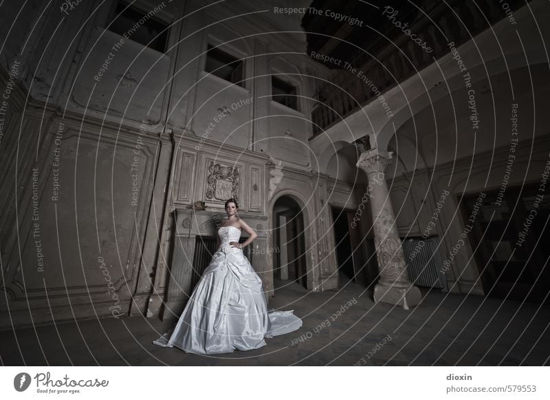 Trash The Dress [1] Human being Feminine Young woman Youth (Young adults) Woman Adults 18 - 30 years House (Residential Structure) Castle Ruin Building Villa