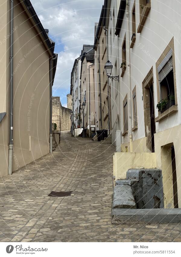 old town Luxemburg Architecture City trip Facade Alley Old town Lanes & trails Paving stone Town Building Historic Street ascending