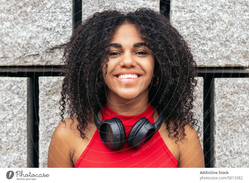 Portrait of a girl with afro hair enjoying in the city African American Summer Youth Communication Joy Laughter Happiness Leisure Relaxation Outdoors Fun