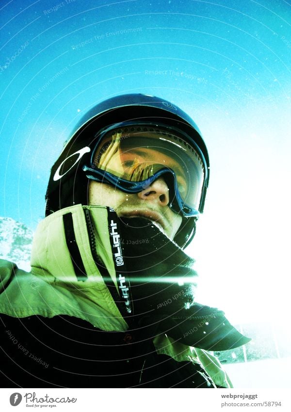 Boarder4Life Winter Snow Sun Back-light Sunbeam Skier Snowboarder Worm's-eye view Blue sky 1 Winter sportswear Collar Jacket Skiing goggles Skiing helmet