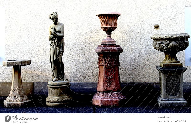 nostalgia Statue Antique Ancient Light Precious Beautiful Collection Expensive Extra Rome Woman Stone Shadow Old Exclusive Römerberg Column