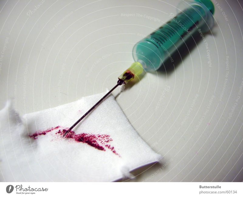 needle Syringe Cannula Medication Intoxicant Emergency Needy Rescue Hospital Blood