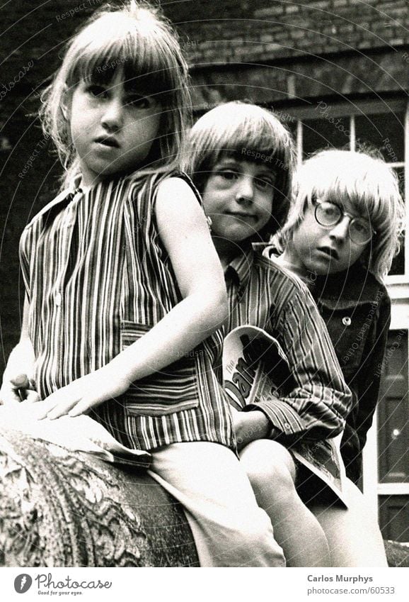 Stand by me Child Girl Comic Playground Friendship Amazed Old-school Brothers and sisters Sister Family & Relations Trust Boy (child) Black & white photo