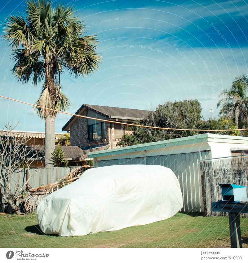 Car à la Christo Lifestyle House (Residential Structure) Sky Queensland Garage Means of transport Mailbox Protection Parking Parking lot Protective cover