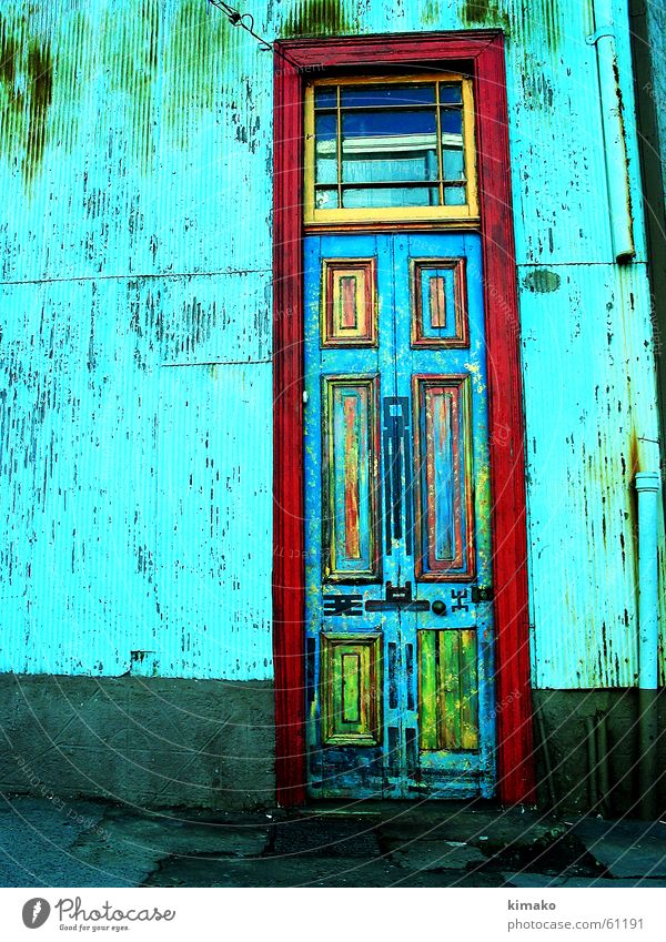 Valparaiso Door Cross processing Valparaíso Chile color old street Colour cross-processing kimako