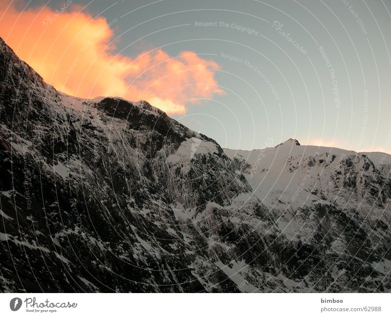 milfor sound New Zealand Sunset Mountain Milford Sound Snow
