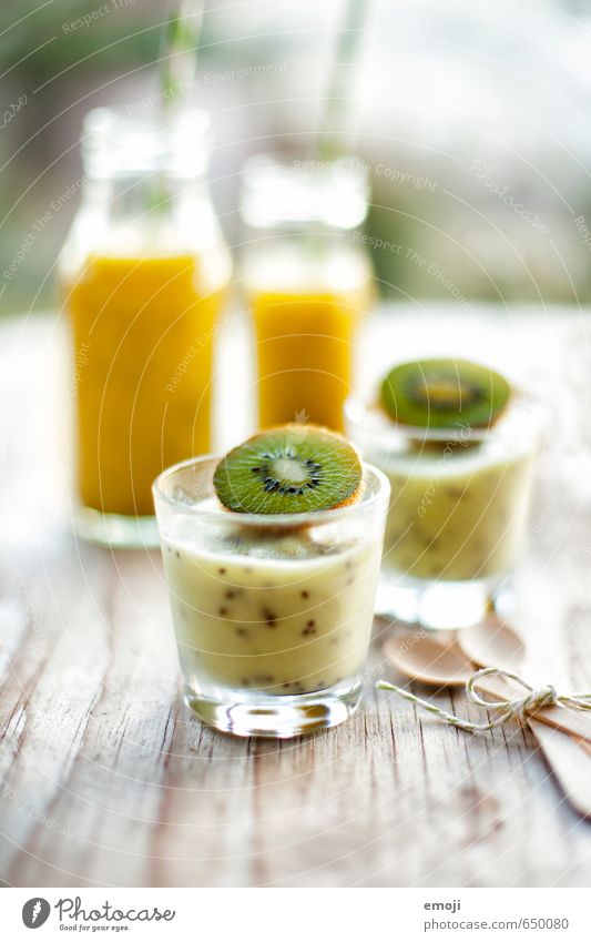 kiwi Fruit Dessert Ice cream Candy Nutrition Vegetarian diet Beverage Cold drink Juice Glass Fresh Healthy Delicious Green Kiwifruit Colour photo Multicoloured