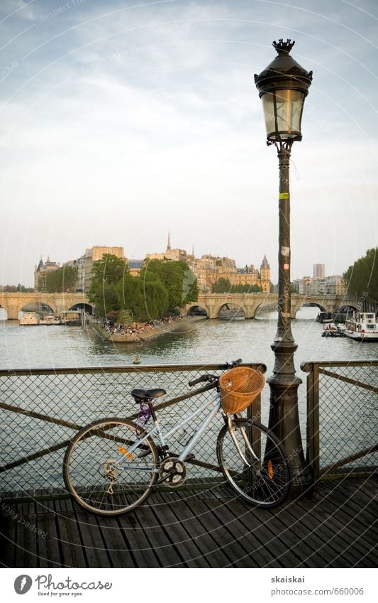 Paris Capital city Old town Bridge Architecture Tourist Attraction Cycling Bicycle Wood Water Vacation & Travel Esthetic Elegant Far-off places Historic
