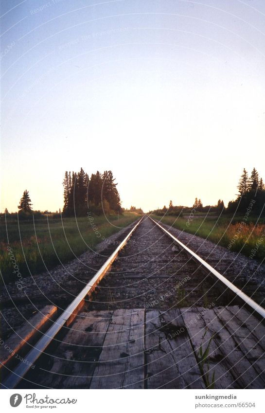 Endless Tracks Canada Manitoba Infinity Horizon Railroad tracks shilo