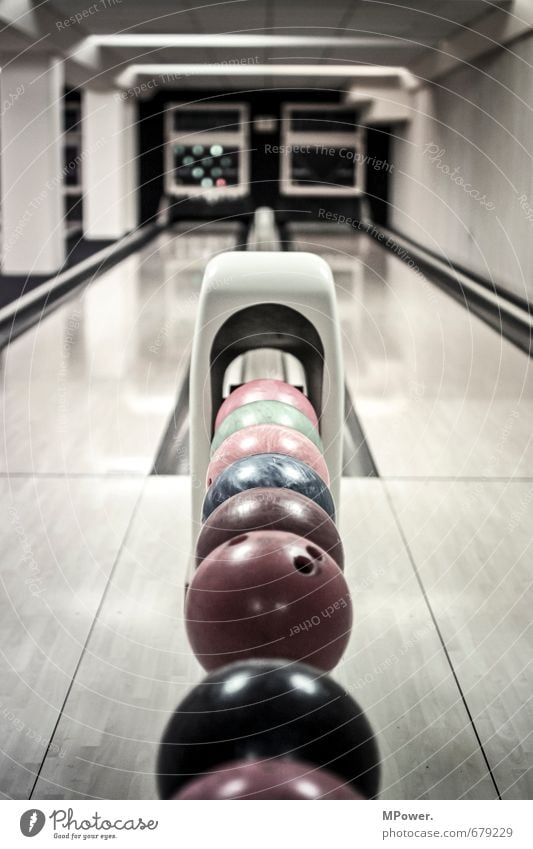 kingpin Sports Sportsperson Sporting event Playing Sphere Bowling Bowling alley Bowling ball Pants Racecourse Smoothness Footwear Concentrate Red Blue