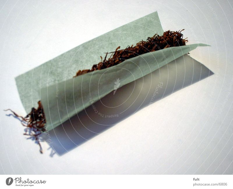Roll Me Tobacco Paper Green Leisure and hobbies Smoking