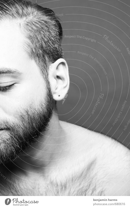 Face, ear, hair. Masculine Young man Youth (Young adults) Man Adults Ear 1 Human being 18 - 30 years Earring Brunette Short-haired Beard Hairy chest Naked