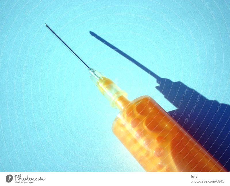 syringe Syringe Leisure and hobbies Statue Fluid Hypodermic needle