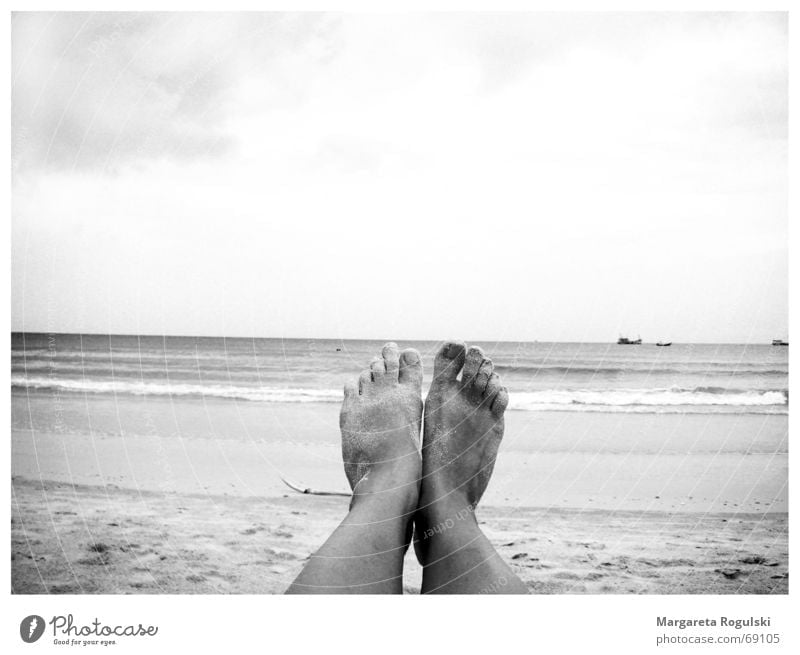 Toes by the sea Ocean Beach Watercraft Legs Feet Sky Sand Relaxation Sun Barefoot