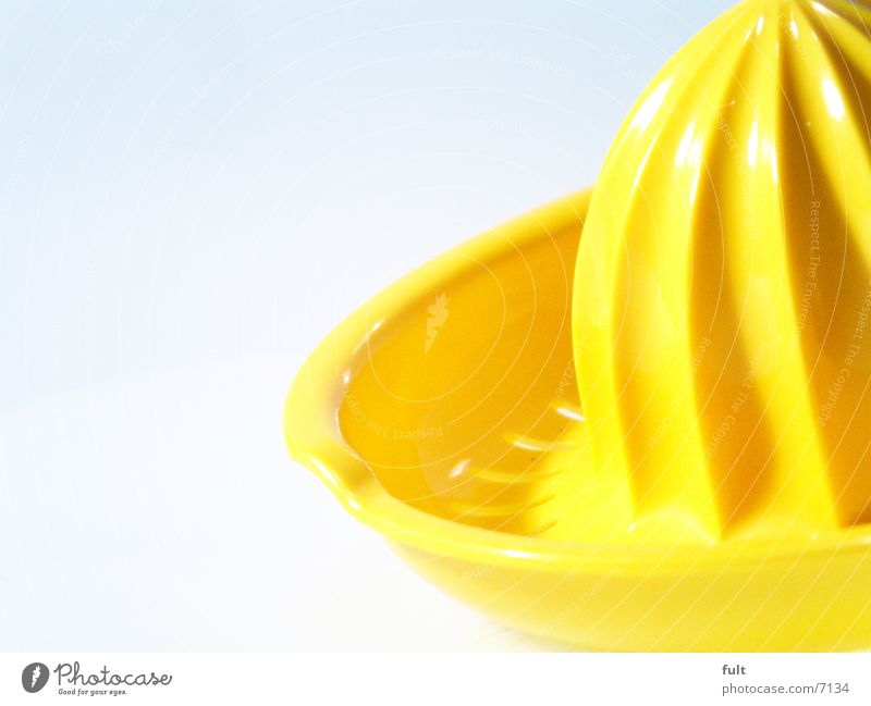 juicer Lemon squeezer Yellow Plastic Statue