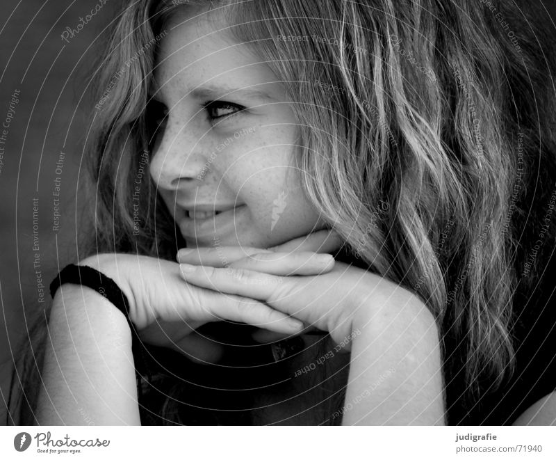 day of one's holidays Girl Woman Youth (Young adults) Portrait photograph Hand Freckles Friendliness Happiness Bracelet Black White Summer Vacation & Travel