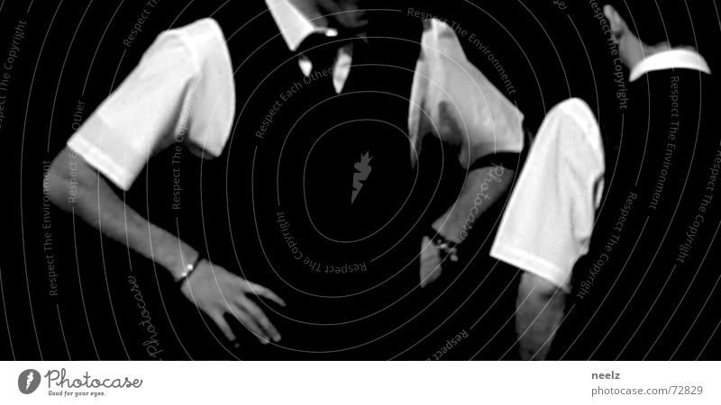 Server_03 Waiter Restaurant Action Services Hand Shirt White Man To talk Gesture 2 Black & white photo Contrast Looking Proffer Glass Arm Human being sweater