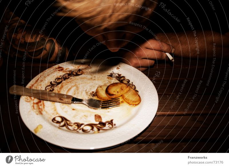 Fried potatoes II Meal Full Fork Plate Cigarette Remainder Man Table Evening Nutrition Potatoes Appetite Guy Eating