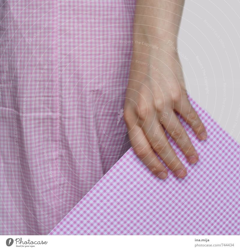 pink checked pattern Hand 1 Human being 13 - 18 years Child Youth (Young adults) 18 - 30 years Adults 30 - 45 years Cloth Pink Checkered White Equal Pattern