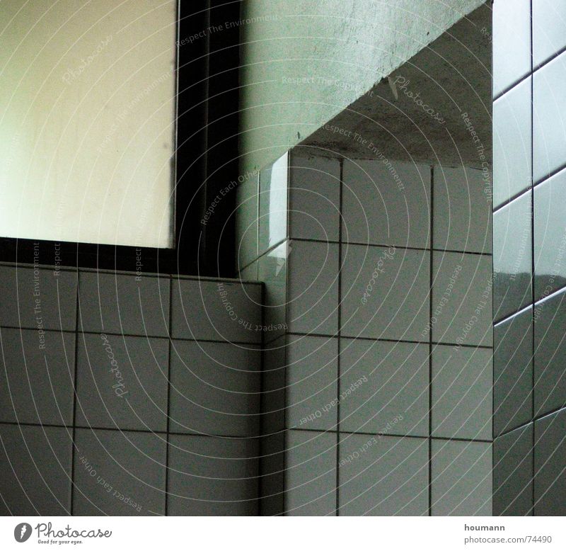 Green reflex Wall (building) Window Bathroom White Mirror Cold Corner Tile Reflection tiles corners Wall (barrier)