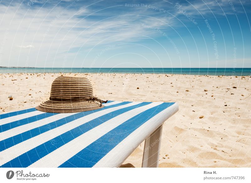 Low Season II Vacation & Travel Tourism Summer vacation Sunbathing Beach Ocean Sky Clouds Horizon Beautiful weather Hat Wait Blue White Relaxation Straw hat