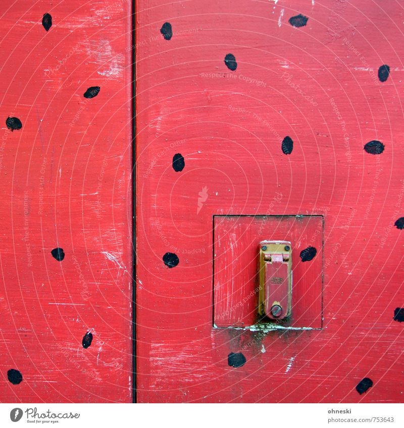 painting Painting (action, artwork) Ladybird Box Lock Line Red Infancy Colour photo Multicoloured Exterior shot Abstract Pattern Structures and shapes Deserted