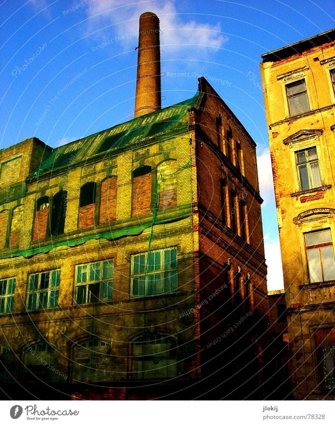 cross-linked House (Residential Structure) Building Industrial Green Clouds Window Broken Wall (barrier) Decline Town Leipzig Commerce Industrial Photography
