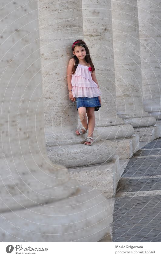Little girl in the Vatican Lifestyle Vacation & Travel Tourism Trip City trip Summer Summer vacation Human being Child Girl Body 1 3 - 8 years Infancy Museum