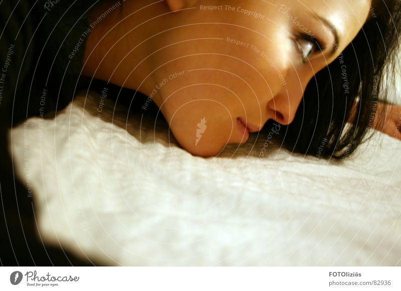 Profile, baby! profil Bed Human being Woman Adults Eyes Breathe To enjoy Lie Bedclothes Comforting Glimmer Silhouette Sunrise Sunset Portrait photograph