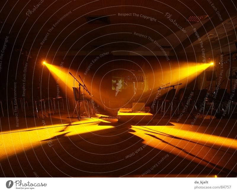 rest Visual spectacle Stage Stage lighting Concert Event Live Calm Music Musical instrument