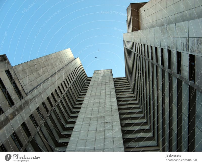 IDEAL 5 Style Cloudless sky Gropiusstadt Tower block Facade Modern Gloomy Bauhaus Monumental Sixties Subdued colour Structures and shapes Neutral Background