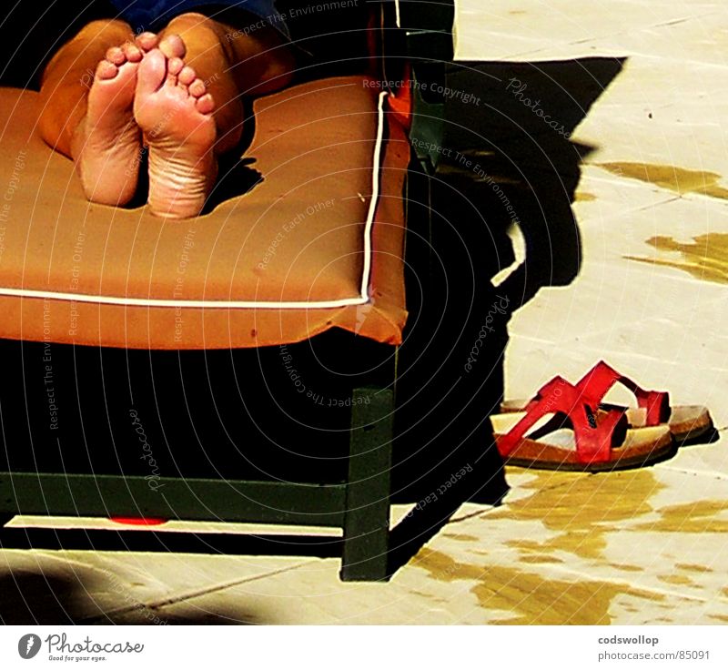 forty winks Sunbathing Sleep Deckchair Toes Siesta Lie Break Peace Leisure and hobbies Summer foot poolsides shade laying footprints sunbath nap foot prints