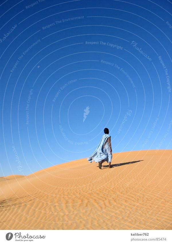Mahmoud's way Mauretania Longing Loneliness Desert Sahara Tuareg Beach dune Tracks