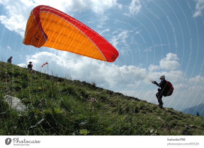 fear of flying Parachute Jump Altitude flight Paragliding Departure Extreme sports soprt Aviation