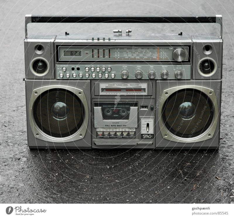 Oldschool - I pod // one Lever Recitative Ghetto Ghetto blaster Gray Black Aluminium Old-school Hip-hop Radio technology Style Wet Damp Nostalgia Stand Placed