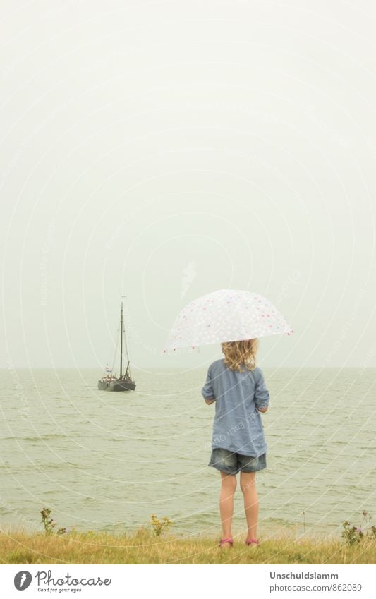 coming home Tourism Far-off places Summer Human being Girl Infancy Life 1 3 - 8 years Child Weather Bad weather Rain Coast Navigation Sailing ship Umbrella