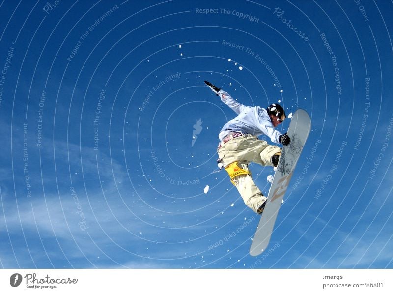 Heading South Colour photo Exterior shot Copy Space left Copy Space top Copy Space bottom Day Joy Winter Snow Sports Winter sports Sporting event Snowboard